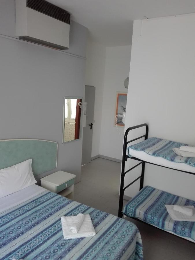 Hotel Villa Lorena 리미니 외부 사진