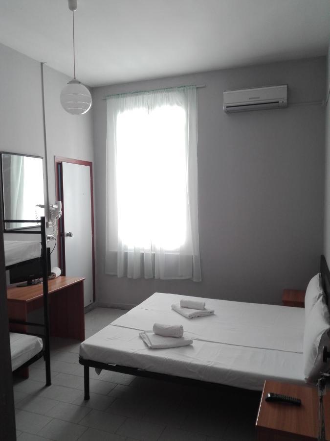 Hotel Villa Lorena 리미니 외부 사진
